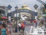  Entrance to shops and restaurants